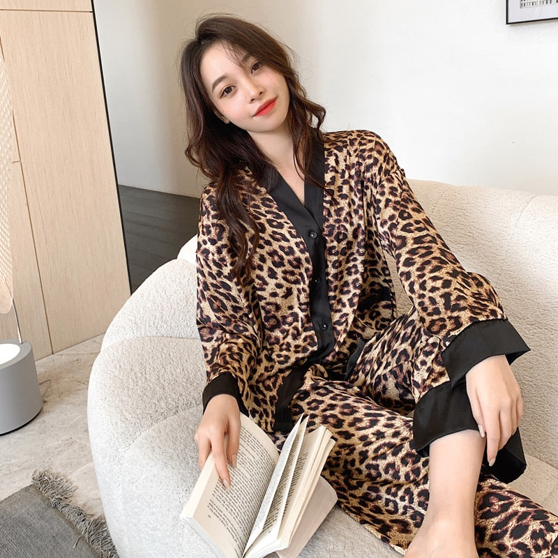 QSROCIO Women's Pajamas Set V Neck Design Luxury Cross Letter Print Sleepwear Silk Like Home Clothes XXL Large Size Nightwear - bankshayes40