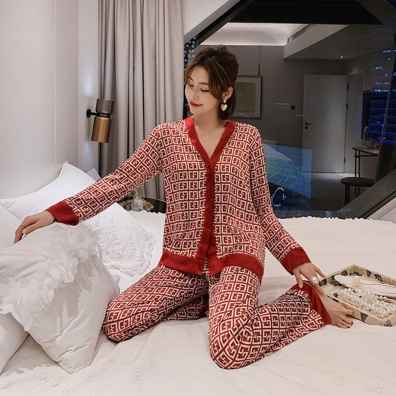 QSROCIO Women's Pajamas Set V Neck Design Luxury Cross Letter Print Sleepwear Silk Like Home Clothes XXL Large Size Nightwear - bankshayes40