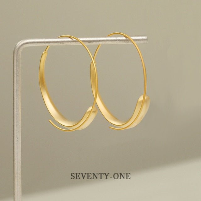personality fashion design zircon earrings for women - bankshayes40