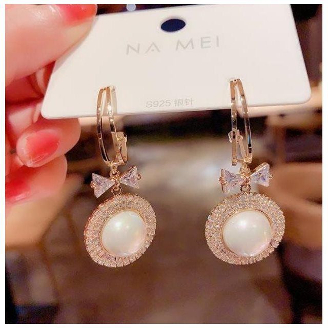 personality fashion design zircon earrings for women - bankshayes40