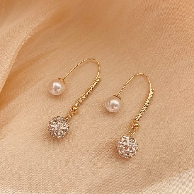 personality fashion design zircon earrings for women - bankshayes40
