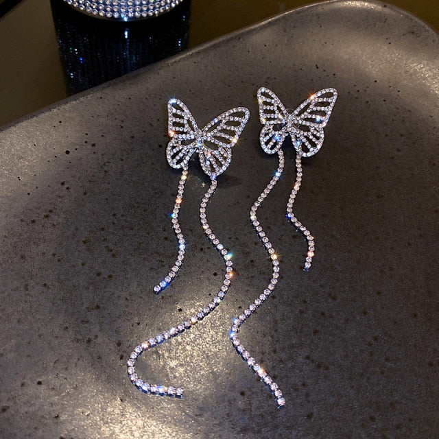 personality fashion design zircon earrings for women - bankshayes40